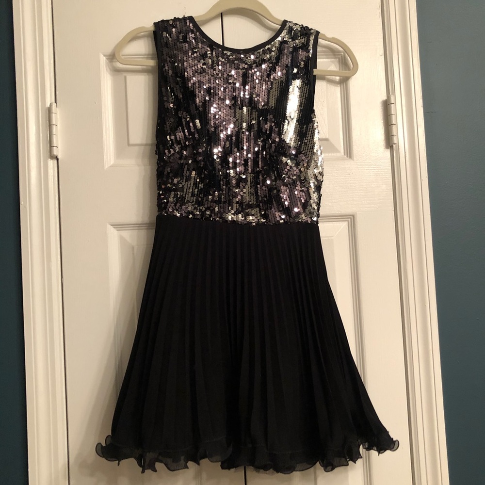 Silver Sequin Open Back Party Dress Sz 2